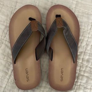 Men’s Between The Toe Sandals